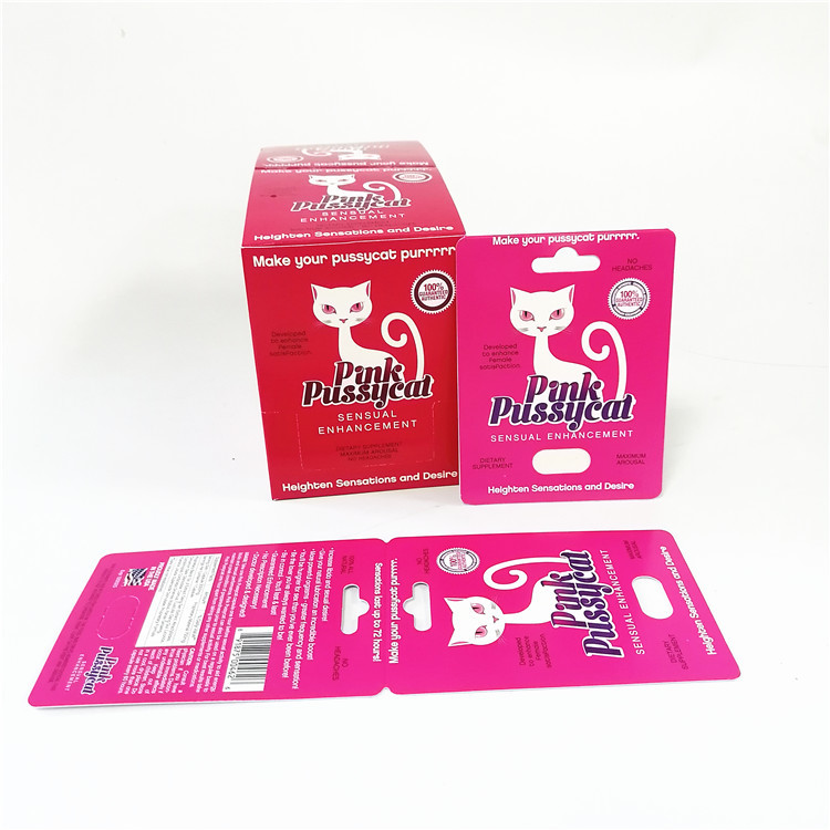 ピンクの猫カード荷箱を包むまめを搭載する紫外線効果の紙カードを表示しなさい