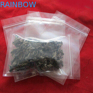 包む薄板にされた透明なホイルの袋ジッパー ホイルの包装袋