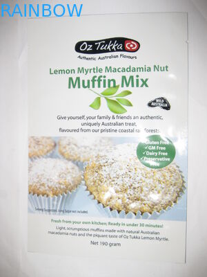 薄板にされた透明な窓を包む光沢のある印刷の軽食袋