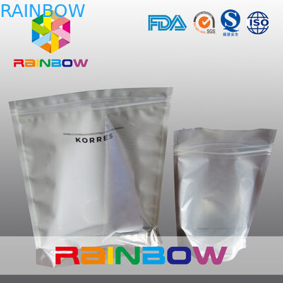 ジッパーによって包む習慣によって薄板にされる光沢のある銀色のホイルの袋