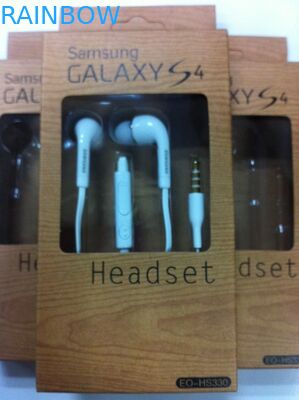 ブラウンは陳列窓が付いているイヤホーン/ヘッドホーンの包装箱のために包む紙箱を印刷しました