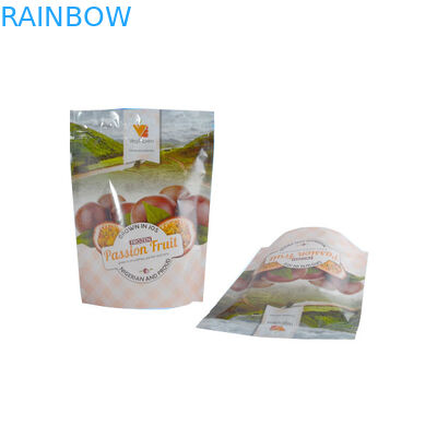 ジップ ロック式軽食はドライ フルーツの包装のために包むプラスチック袋を立てます