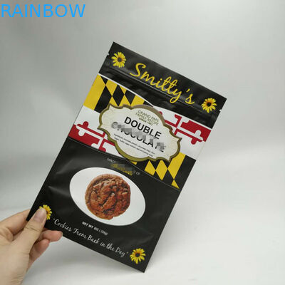 ジッパーが付いている3側面のシールの丸かどを包む軽食袋を立てて下さい