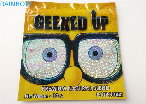 薄板になるアルミニウム層と印刷される注文のロゴを包む小型の草の香