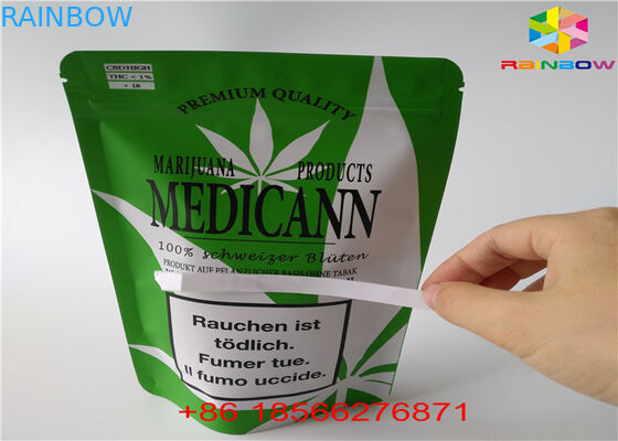 窓が付いているCBD GUMMIESのプラスチックまめのPackaの袋によって薄板にされるアルミニウム磨き粉