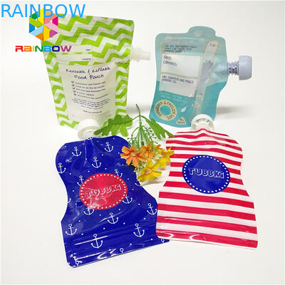 プラスチック飲料の液体の口袋、フルーツ ジュースの飲み物は帽子が付いている袋を立てます