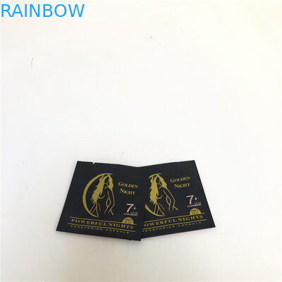 マイラーの草の粘着性ホイルによって並べられるプラスチック袋の包装