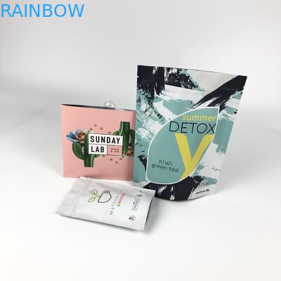 小型量のデジタル印刷のクッキーの軽食のけいれん的なビーフの包装は明確な窓が付いているジッパー袋を立てる