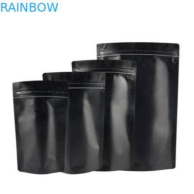 ジッパー金のストリップが付いている包装袋のコーヒー バッグの上の無光沢の黒い終わりホイルの立場