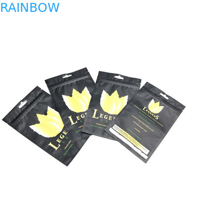 Grabbaの葉はパッケージのシガーのホイルの袋を包む乾燥した花の葉のラッパーを包む