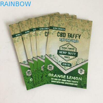 臭いの証拠マイラーはプラスチックCBDが50mg 100mgキャンデーのGummiesマイラーの包装袋を注ぎこんだジップ ロック式のインド大麻の花を袋に入れる