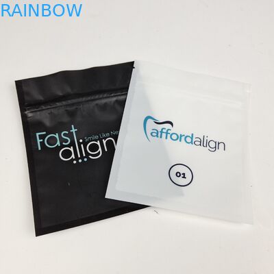 卸売 リサイクル可能な 3 面密封されたマイラーパッケージ 歯のケアのための歯のアライナー
