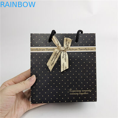 高品質 カスタム デジタル 印刷 ロゴ 印刷 買い物 紙袋 梱包 白 110グラム 再利用可能