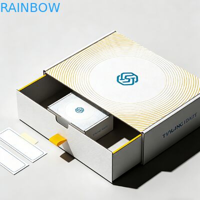 マットラミネートとカスタムロゴ付きのカスタム生分解性ギフト郵送フォルダー