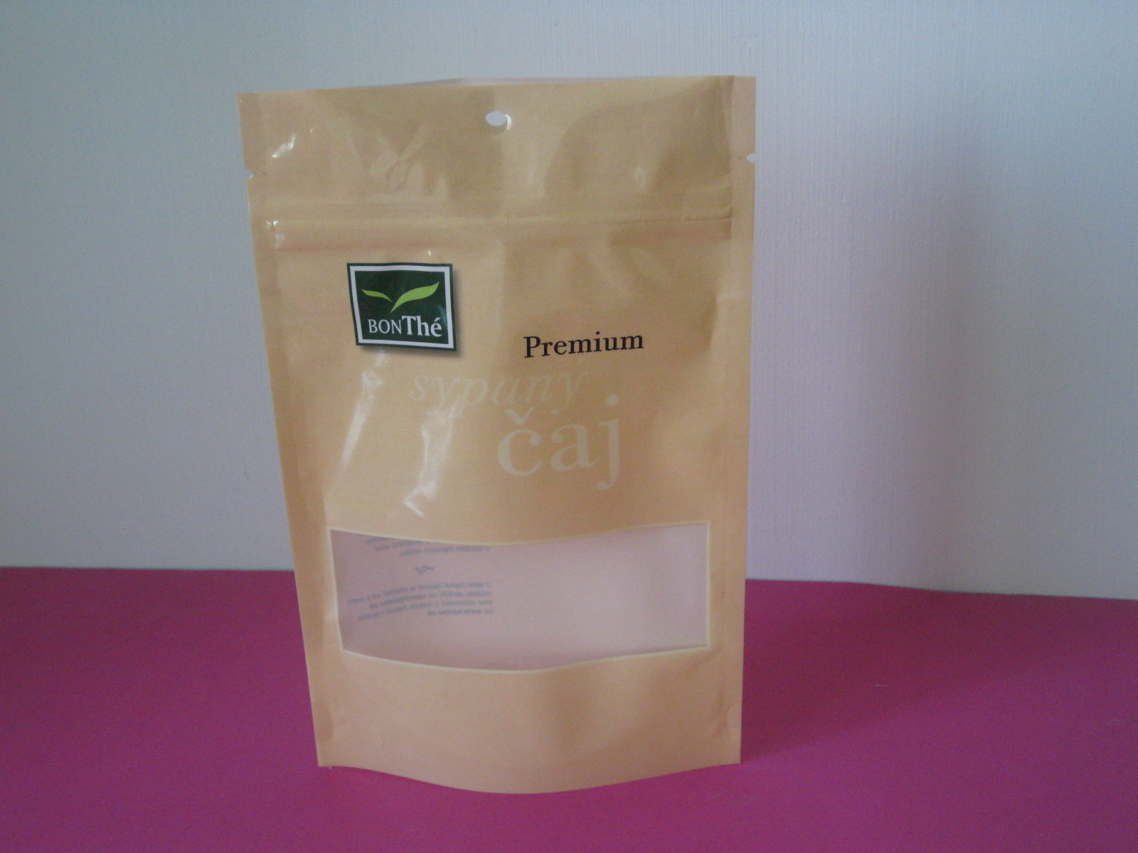 薄板になる再生利用できるアルミ ホイルの袋の包装は窓が付いているマット マイラーの袋を立てます