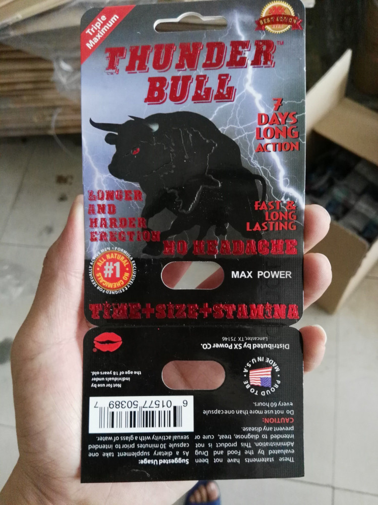 蝶穴が付いている注文の印刷の雷 Bull の丸薬まめカード包装箱