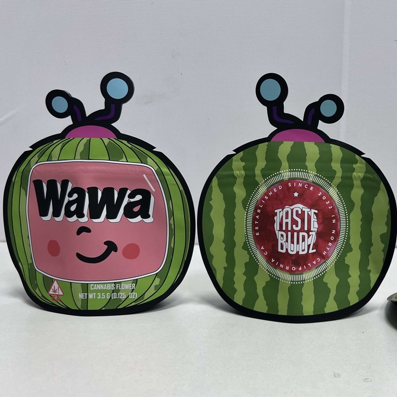 マイラー袋の立場の袋のインド大麻の花を包むプラスチック ホイルの草の香