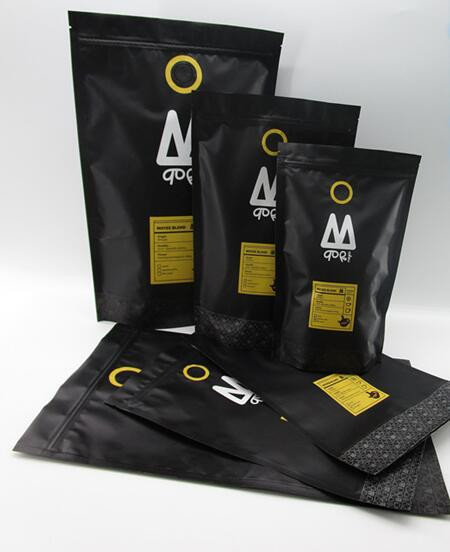 生物分解性のコーヒー豆ホイルの袋の包装はクローブのカカオ豆を擁護します