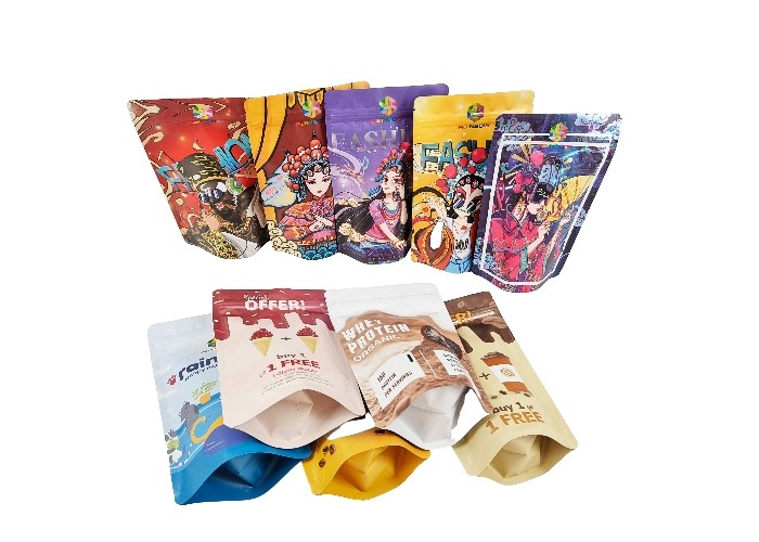 袋の臭いの証拠のResealableマイラー ジップ ロック式袋の上のアルミ ホイルのプラスチック立場