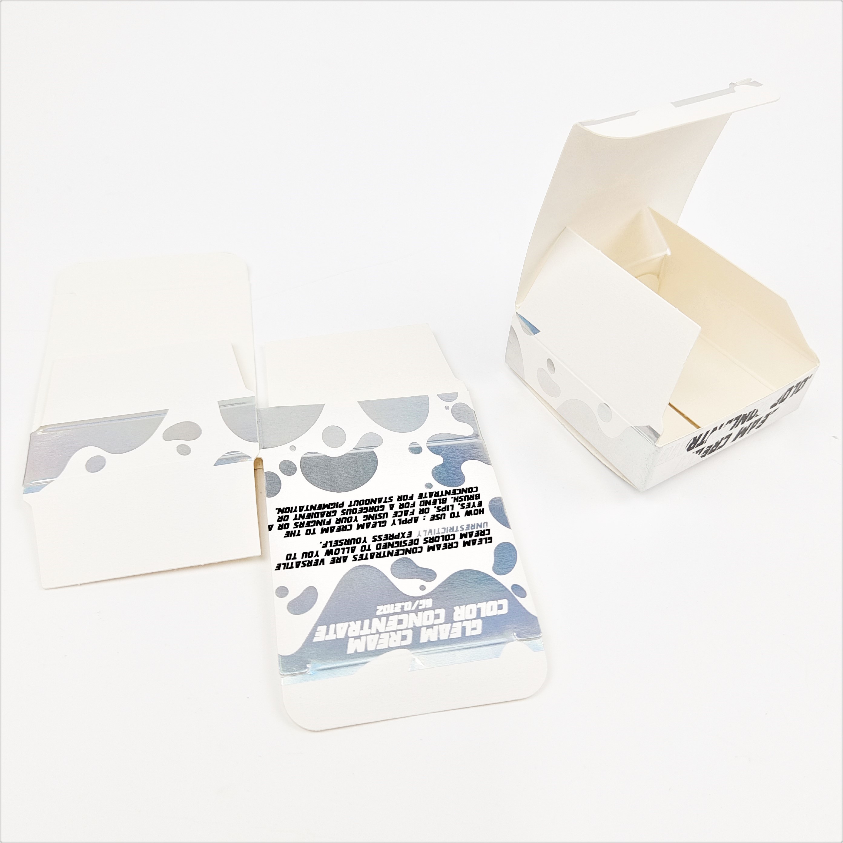 表面の光り輝く仕上げ 折りたたみ箱 350g 厚さ以上