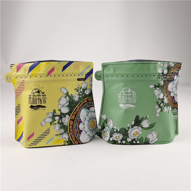 カスタマイズされたロゴ マット仕上げ 熱密封 食品包装材料 アルミホイル スナックバッグ 包装