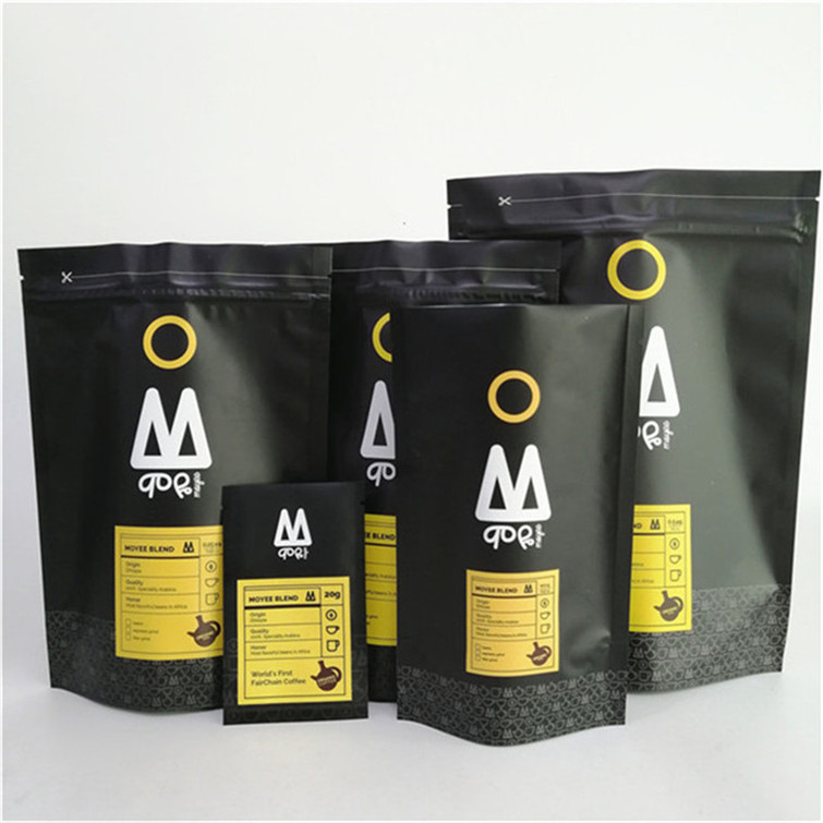 オーダーメイド厚さ 匂いがしない 湿気のない アルミ製 PE素材 スナックパッケージング用