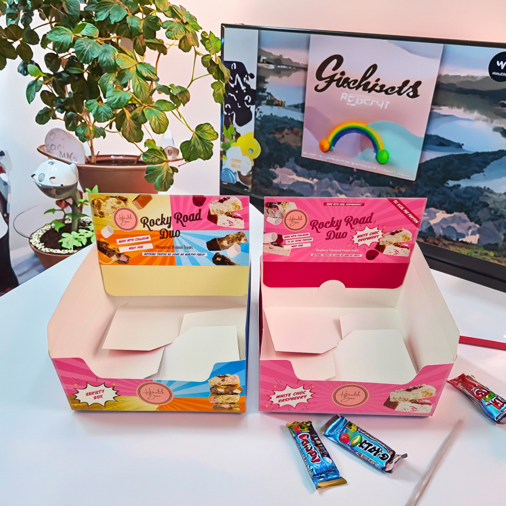 350g厚のカスタム印刷段ボールディスプレイボックス、小売スナック包装用ホットスタンプ付き