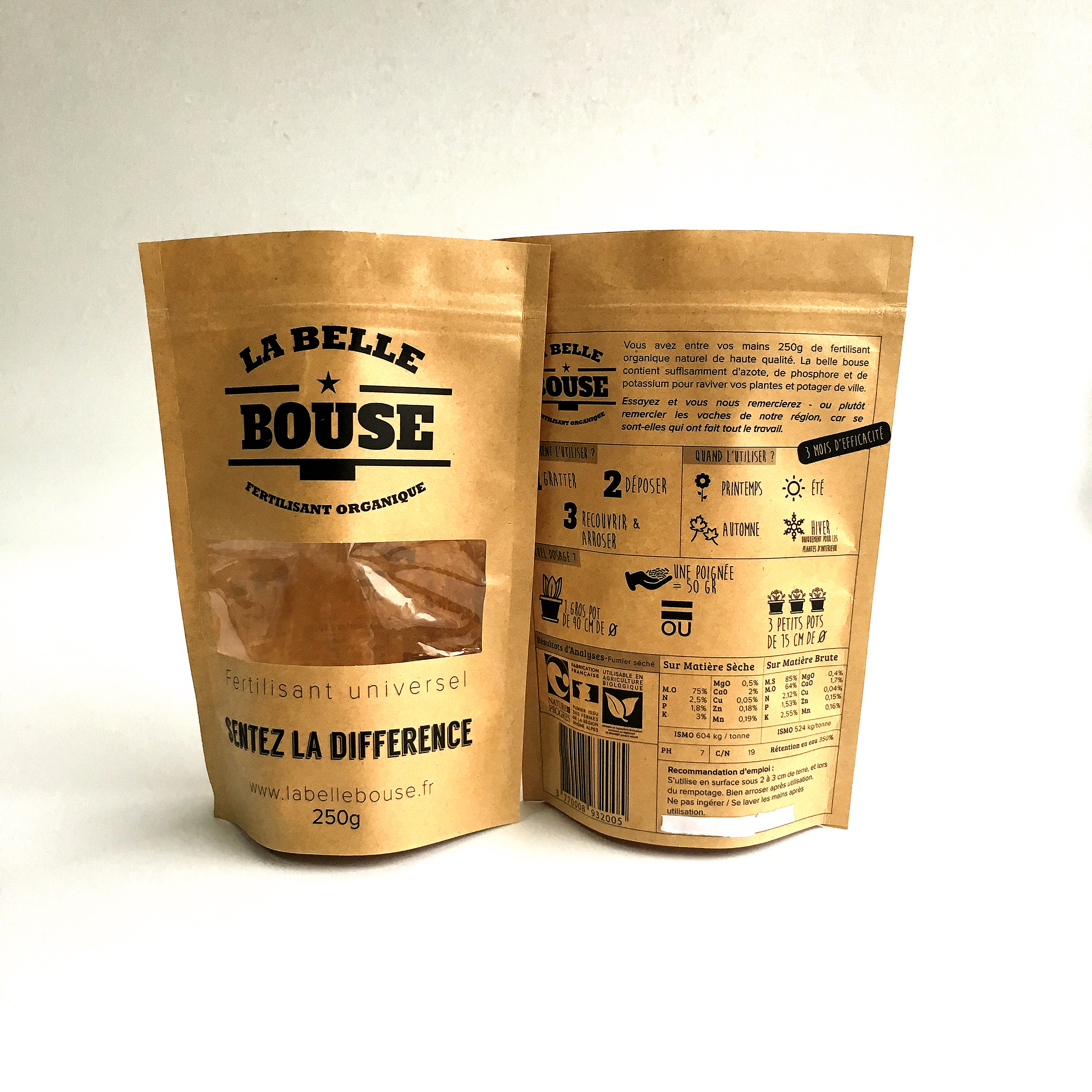 再生利用できるカスタマイズされた紙袋の自然なジッパー ロックは窓が付いている袋を立てます