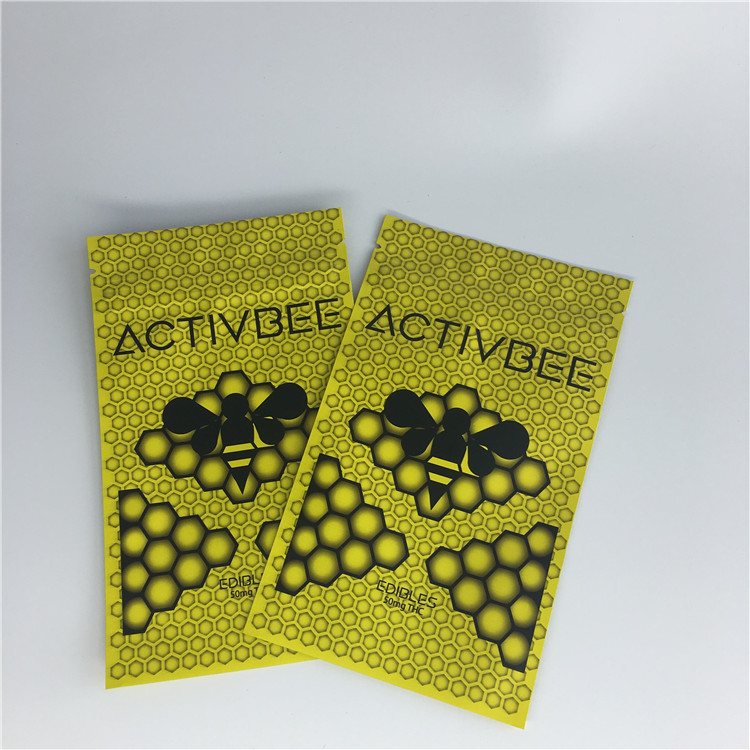 3側面のシールはコーヒー袋のプラスチック マイラーのジッパー ロックのタバコの雑草の包装を立てます