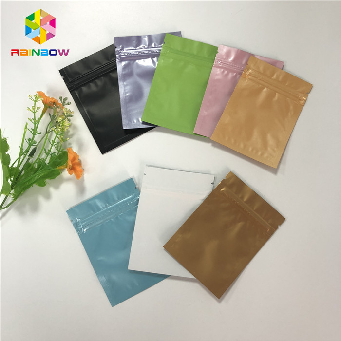 ヒート シールは袋の包装の習慣によって印刷されるアルミ ホイルの真空のパッキング袋を立てます