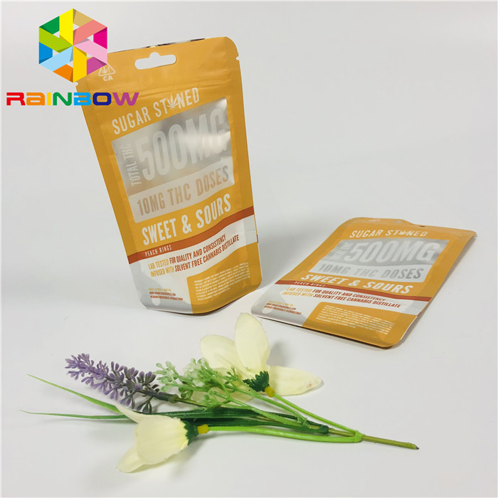 軽食のResealableジッパーが付いている明確な窓を印刷するCustomziedを包むくだらないプラスチック袋