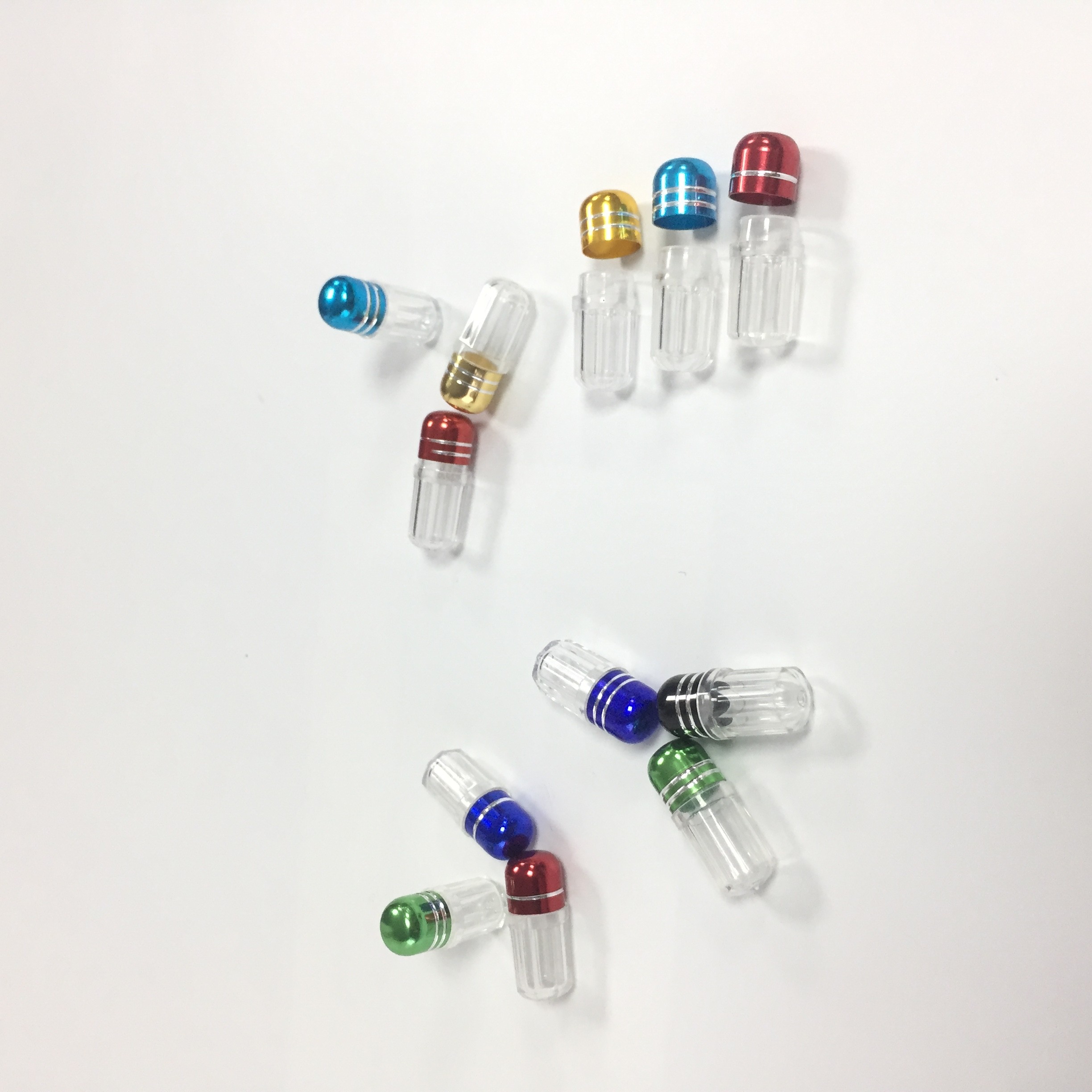 補足のカプセルの金属の帽子と物質的なプラスチック薬瓶の容器PP