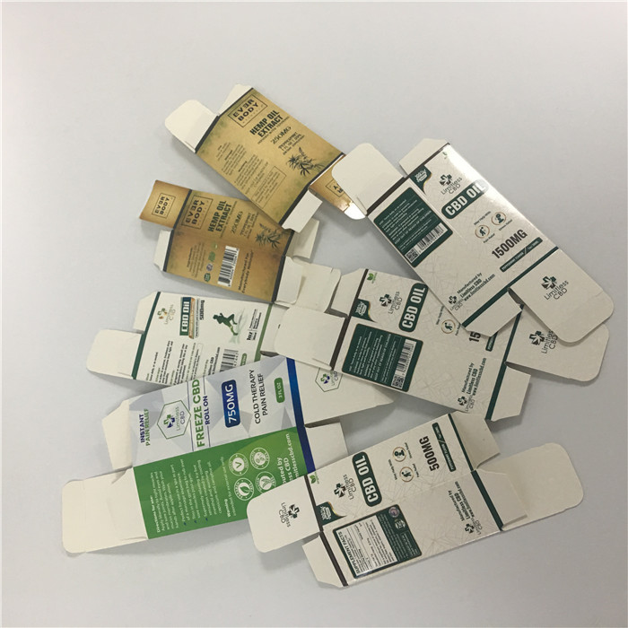 習慣は小箱10ml 30mlの精油のびんCBDオイルの点滴器のびんの包装の紙箱を印刷しました