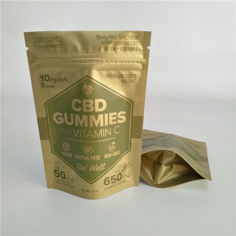 無光沢の金を印刷するデジタルはジッパーの袋の雑草のための小さい証拠のマイラー袋の上に立つ