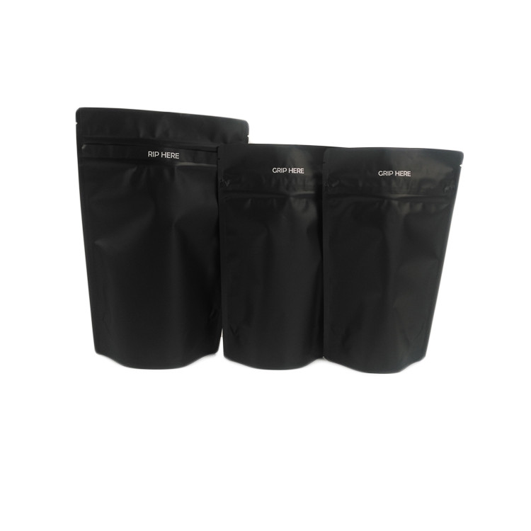 標準的な黒のアルミ ホイルの子供の抵抗力がある食用の食品等級の花粘着性CBD Canabisの包装の臭いの証拠袋