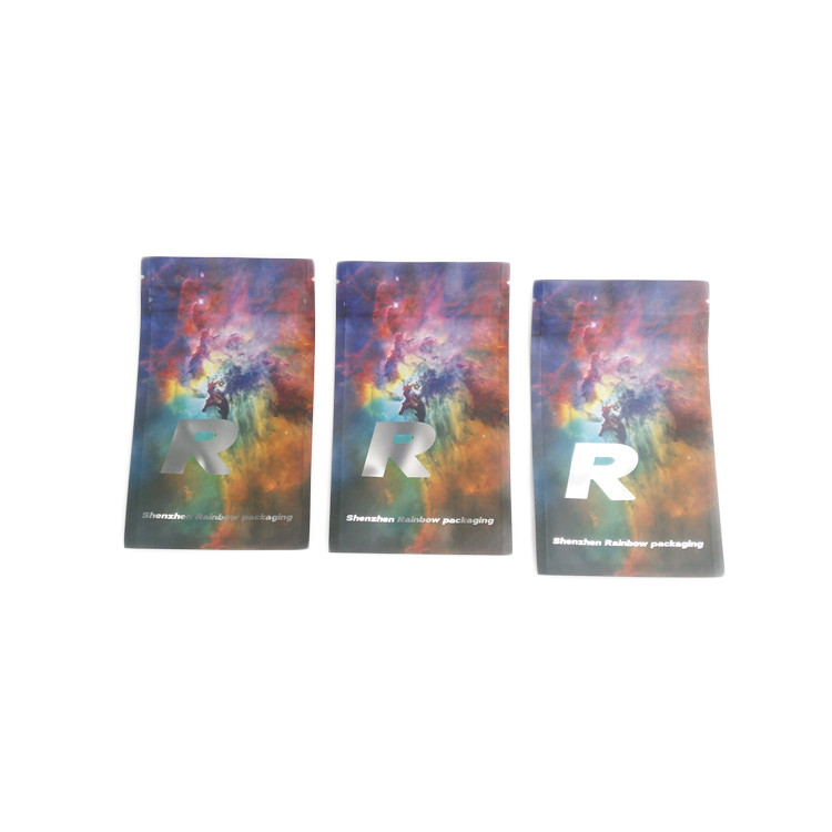 50mg 70mg 125mgの子供の証拠の小さいマイラーの袋によってカスタマイズされる臭いの証拠の無光沢キャンデーのジップ ロック式のプラスチック食糧Gummiesのスライバ袋