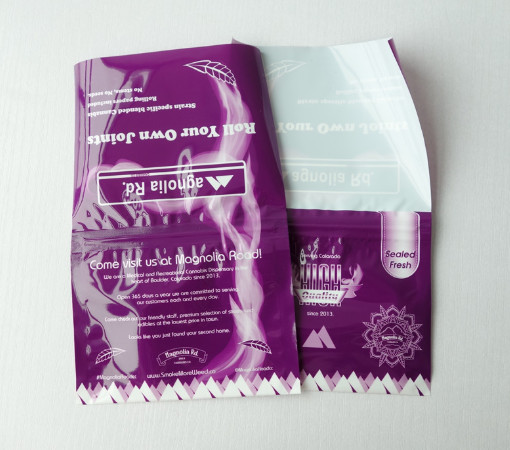 サンプル ジッパーが付いている付着力50g刻みタバコ入れが付いている自由なPrerollの転がり刻みタバコ入れ