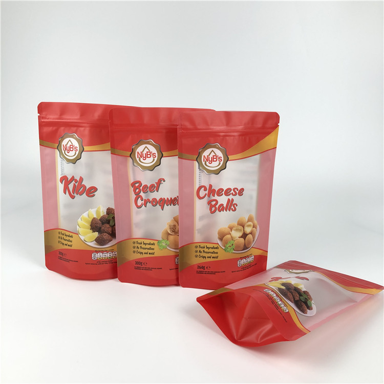 プラスチックGMOPP VMPETは明確な窓が付いているジッパー袋の上に立つ