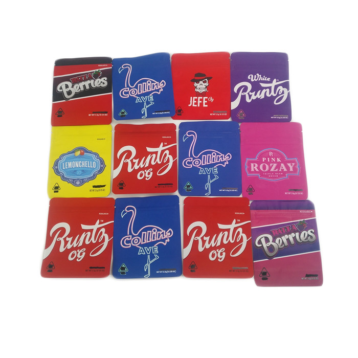 低いMOQ 500pcsの柔らかいタッチの臭いの証拠のCannabiesの3.5gクッキーのマイラー包装の袋の食用の子供に安全な袋はカスタマイズした