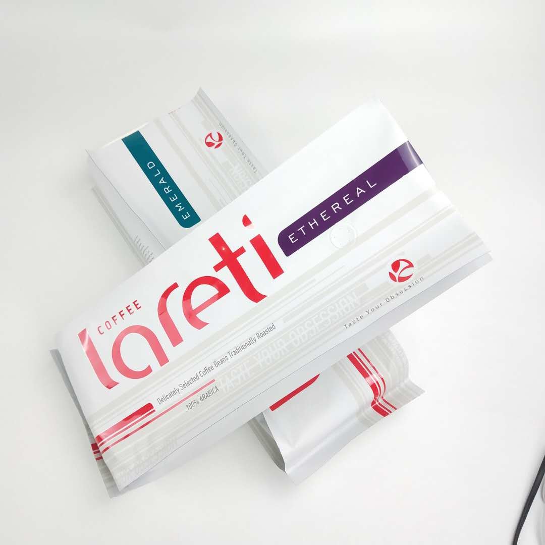 コーヒー豆の包装の袋のためのアルミ ホイル弁が付いている注文のResealableマットのフィルムの側面のガセット袋