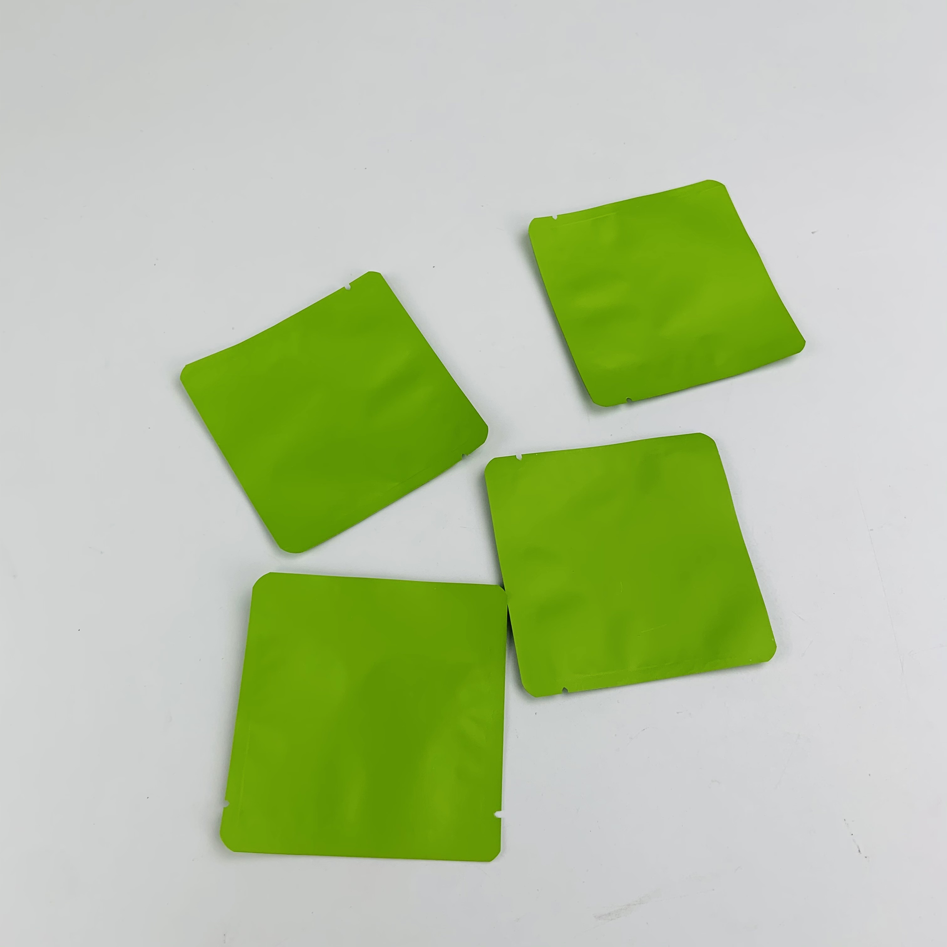 サンプルのためのVMPET 10ml 20mlの顔の洗剤の包装袋