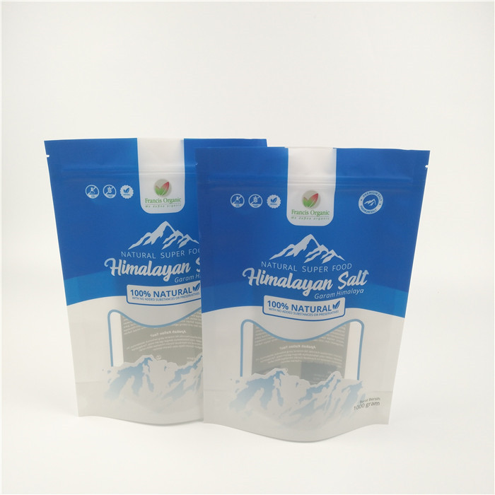 バス ソルトの包装は再使用可能なジップ ロック式の袋の上にマットを立つ失敗させる