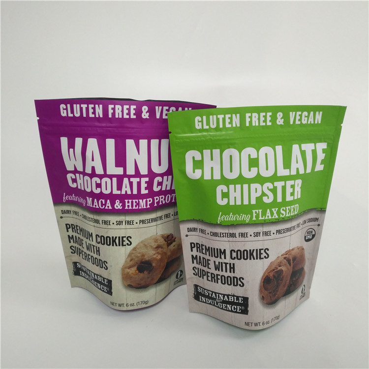 印刷されるキャンデーの菓子注文のプラスチック デジタルはジッパーの上が付いている袋の上に立つ