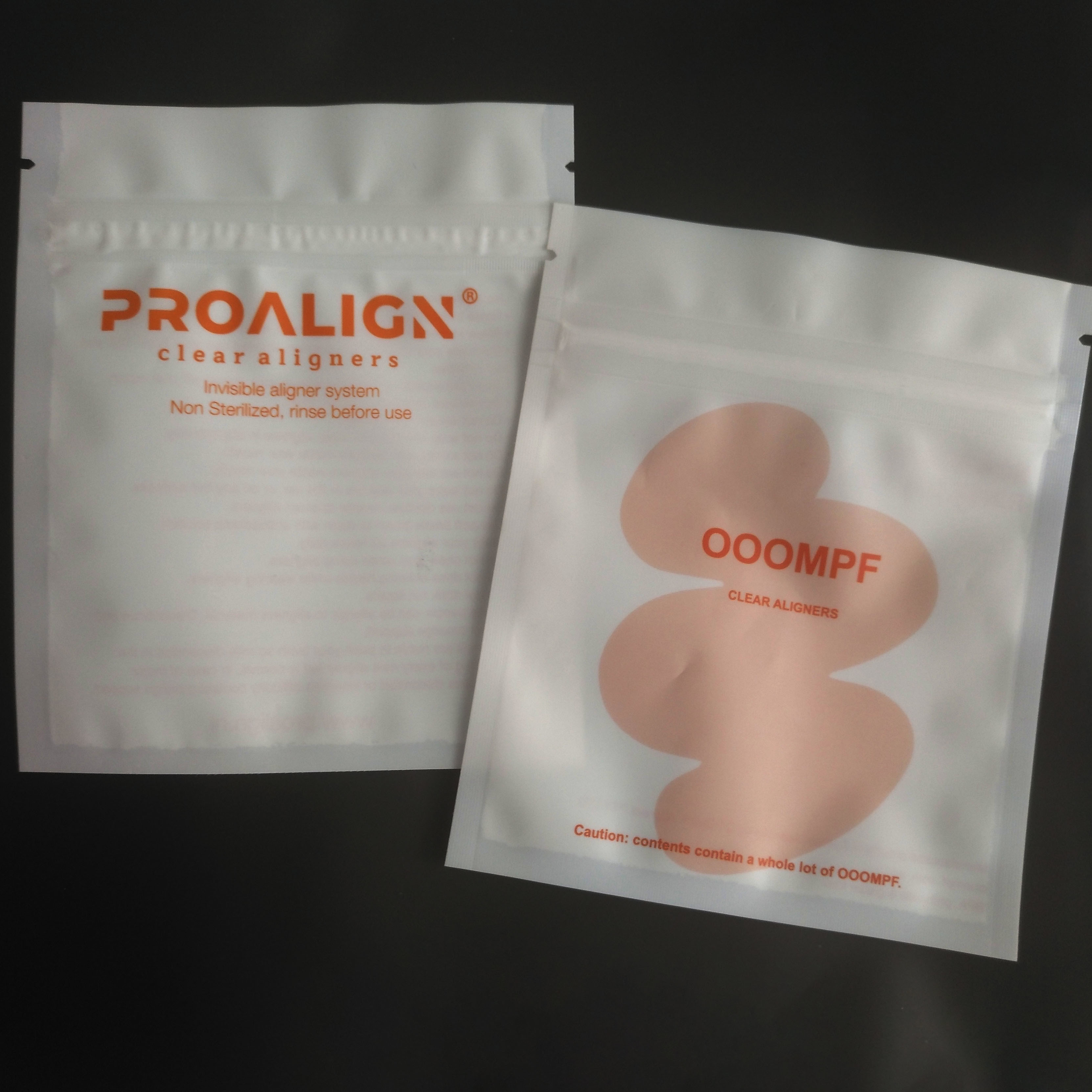 MOPP Vmpetのプラスチック ジッパー ロックの包装の無光沢の歯の明確なアライナISO