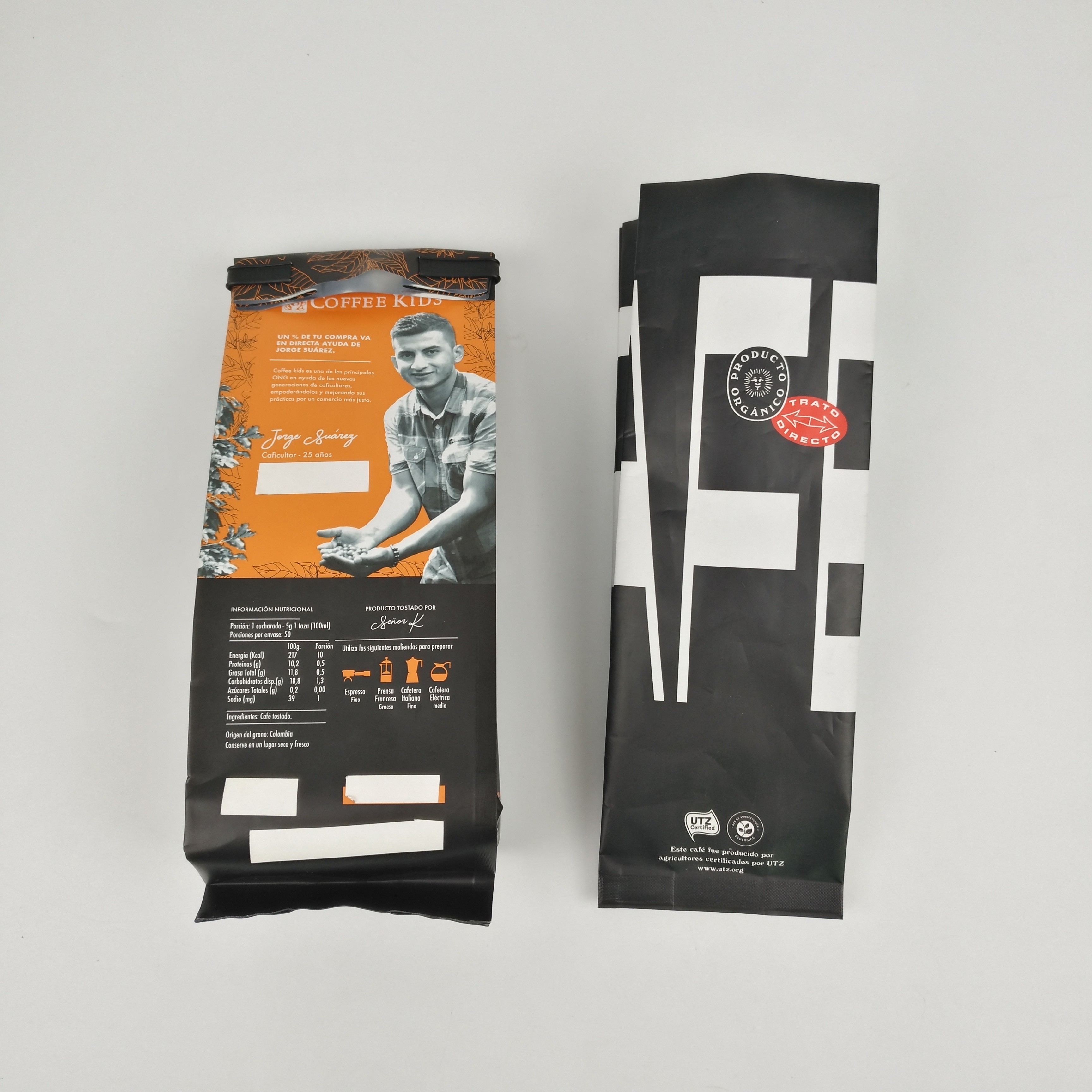 200mic CMYKの平底パッキング袋SGS 12CのPEの側面のガセットのジッパー袋