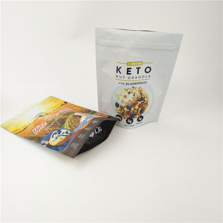 曇らされるCMYK CPP Resealableマイラーの袋はDoypackのジッパー120mic MOPPを立てる