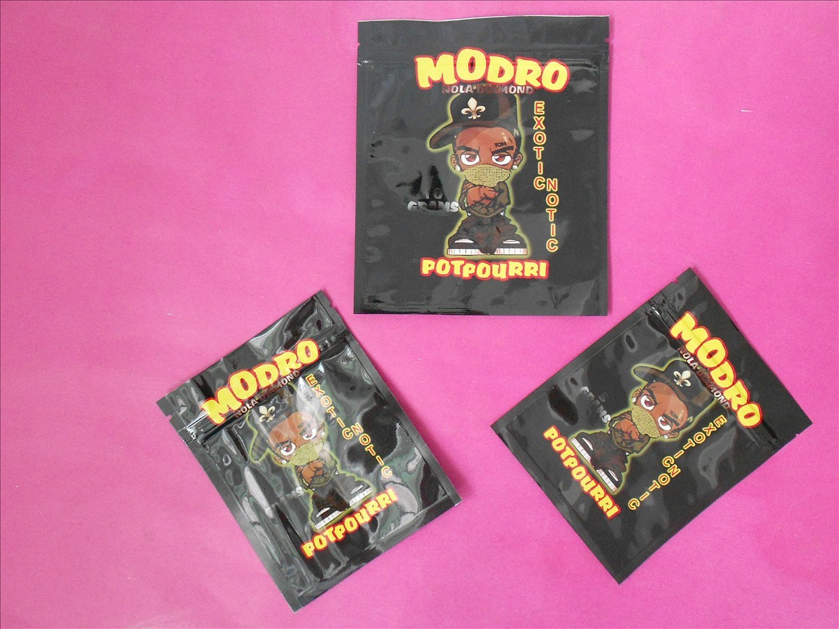 CMRK または Pantone の印刷と包む個人化された草の香