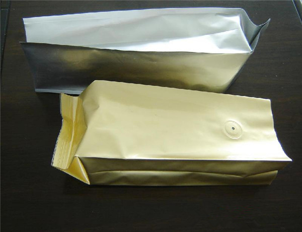包む薄板にされた印刷されていないプラスチック袋食糧コーヒー豆の包装