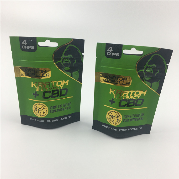 不規則な形のChildproofジッパーはMOPP VMPETのPE 50mic - 200mic --を袋に入れる